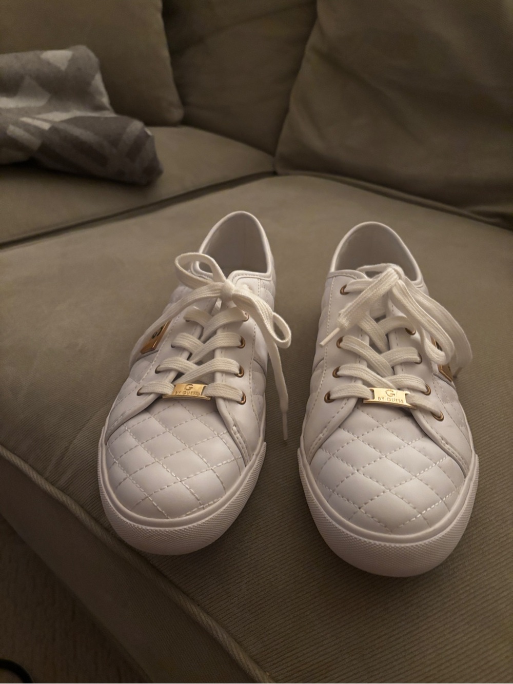 Guess Quilted White Low-Top Sneakers with Gold Accents